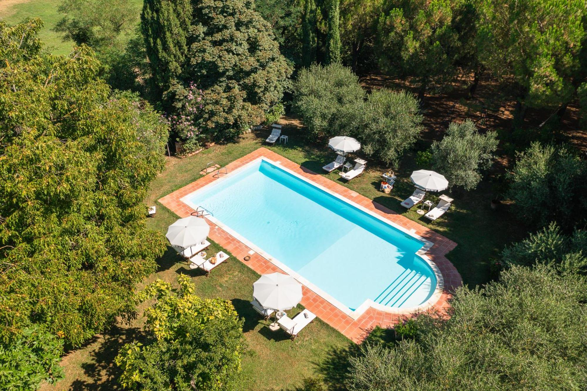 Villa Vignacce - Boutique Country Resort Бетоле Екстериор снимка