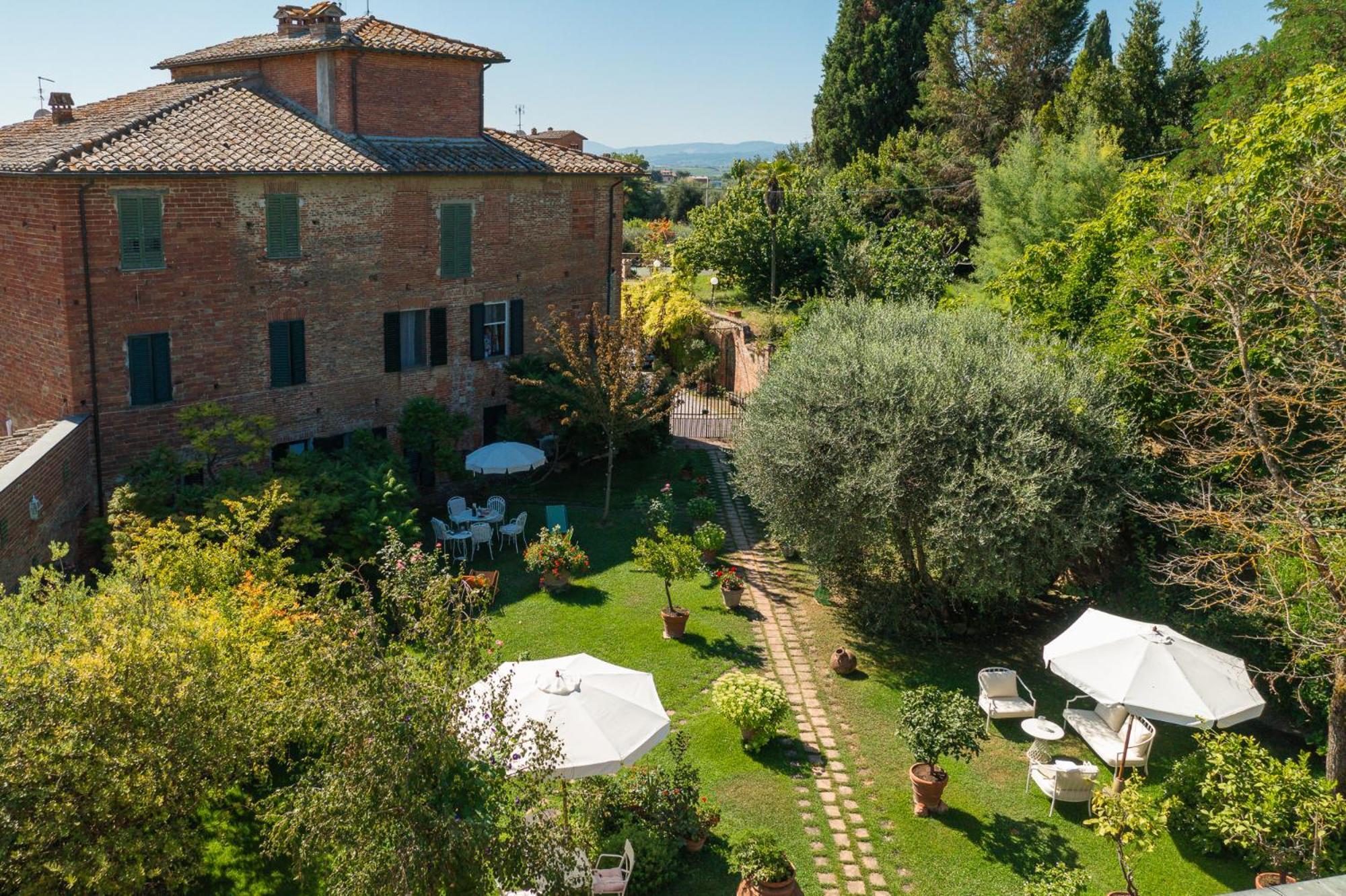Villa Vignacce - Boutique Country Resort Бетоле Екстериор снимка
