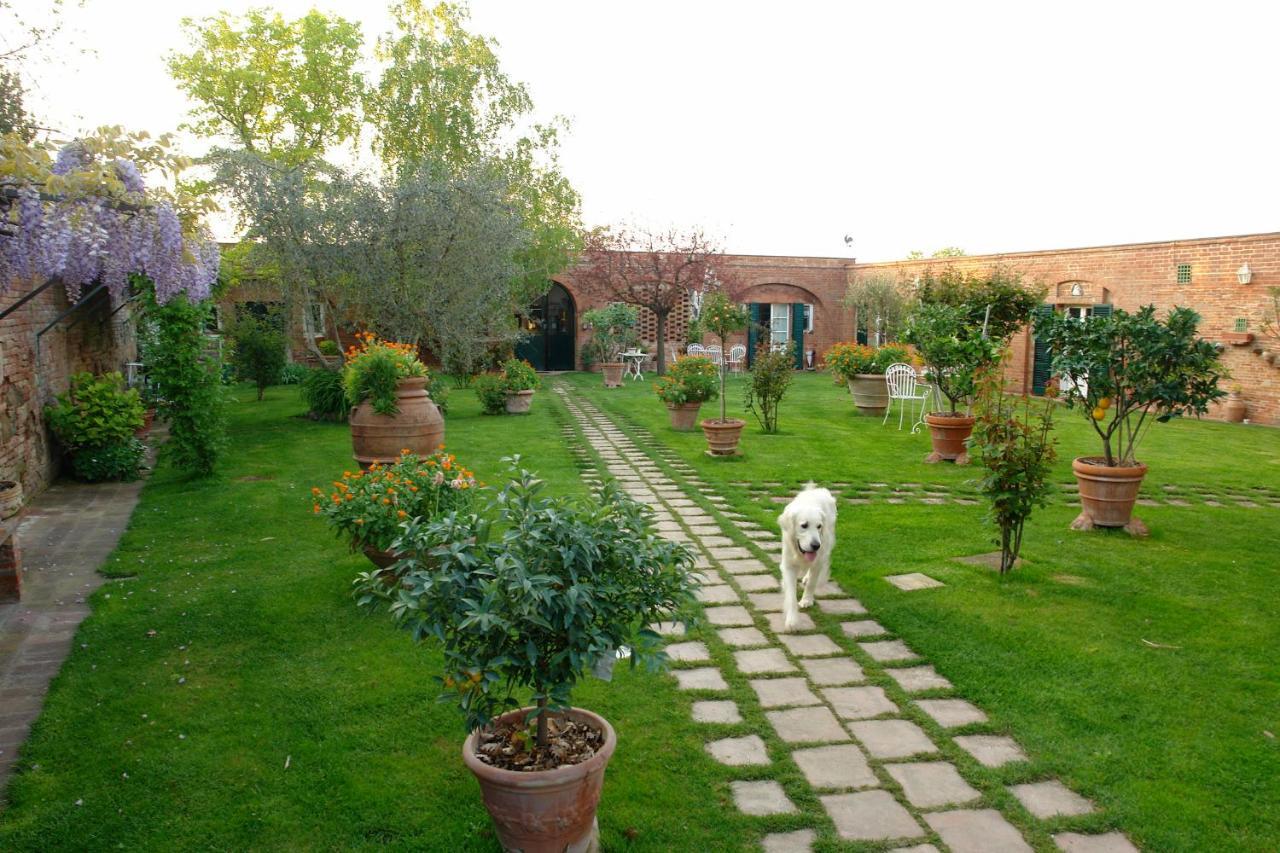 Villa Vignacce - Boutique Country Resort Бетоле Екстериор снимка